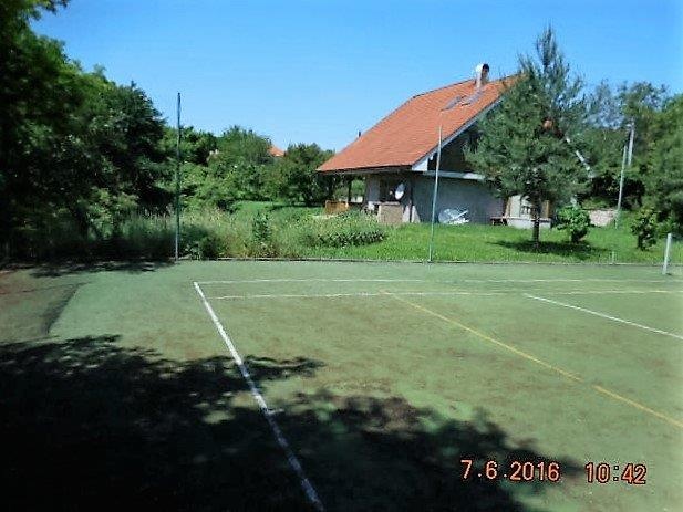 DRAŽBA 09.08.2016 o 11.00 hod., rodinný dom Nové Mesto nad Váhom, okres Nové Mesto nad Váhom - náhľad