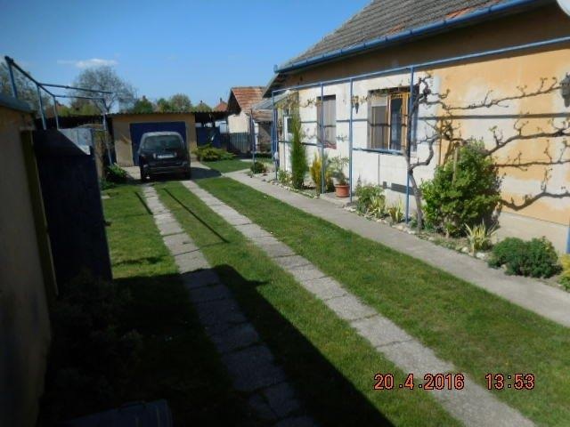 DRAŽBA 05.10.2016 o 11.00 hod., rodinný dom Kolárovo, okres Komárno - náhľad