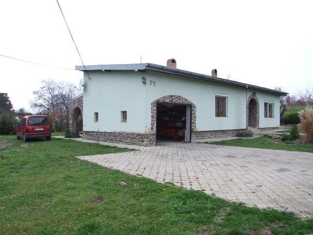 DRAŽBA 17.02.2015 o 11.00 hod., rodinný dom Kolibabovce, okres Sobrance - náhľad