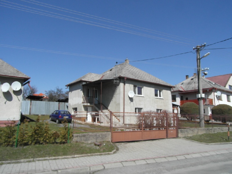 DRAŽBA 20.08.2014 o 11.00 hod., rodinný dom Kokošovce, okres Prešov - náhľad