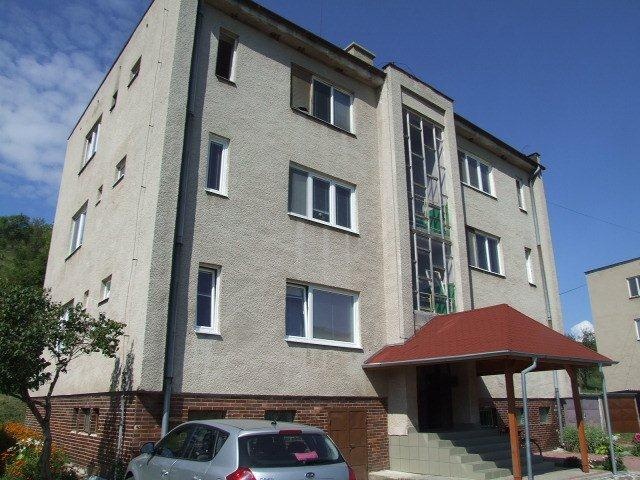 DRAŽBA 07.10.2015 o 10.00 hod., 3 izbový byt Ratka, okres Lučenec
