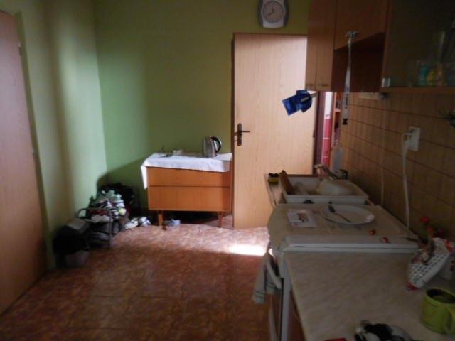 DRAŽBA 21.05.2018 o 11.00 hod., 2 izbový byt Hlohovec, okres Hlohovec - náhľad