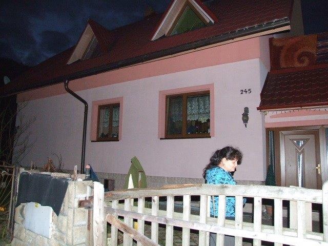 DRAŽBA 17.02.2015 o 10.00 hod., rodinný dom Záriečie, okres Púchov - náhľad
