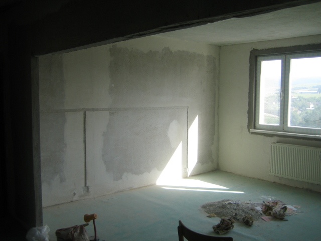 DRAŽBA 19.10.2011 o 13.00 hod., 4 izbový byt v Spišskej Novej Vsi - náhľad