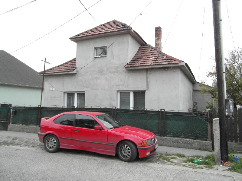 DRAŽBA 19.12.2017 o 10.00 hod., rodinný dom Dunajská Lužná, okres Senec - náhľad