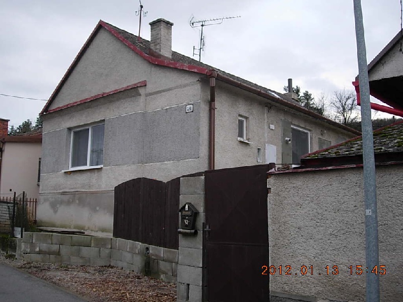 DRAŽBA 21.01.2015 o 10.00 hod., rodinný dom Cerová, okres Senica