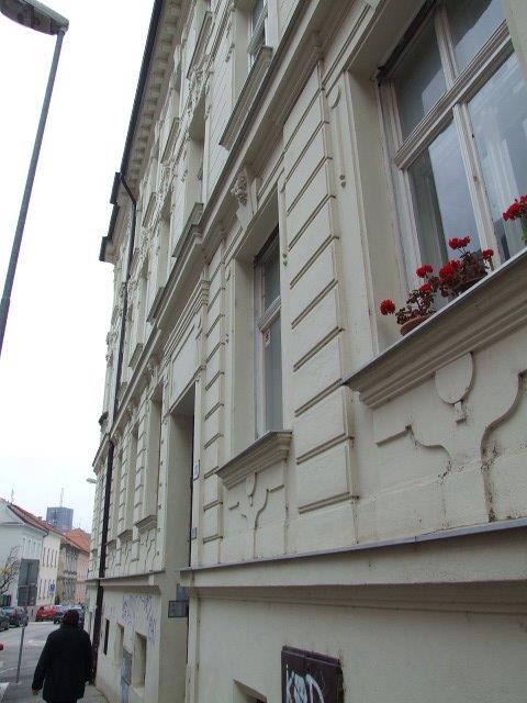 DRAŽBA 19.01.2015 o 10.00 hod., 4 izbový byt Bratislava m.č. Staré Mesto, okres Bratislava I.