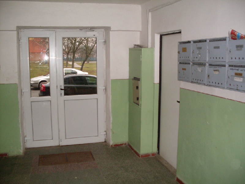 DRAŽBA 28.07.2011 o 11.00 hod., 2 izbový byt vo Vranove nad Topľou - náhľad