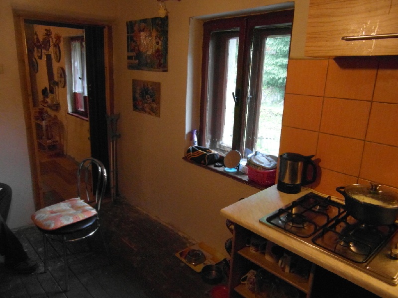 DRAŽBA 10.03.2015 o 11.00 hod., rodinný dom Handlová, okres Prievidza - náhľad