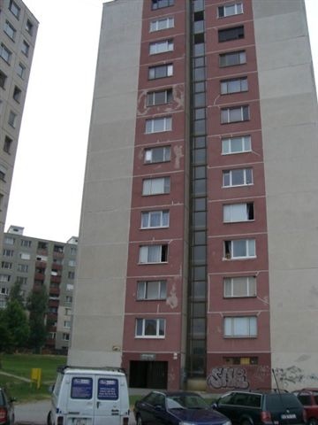 DRAŽBA 28.02.2011 o 11.00 dod., 3 izbový byt v Košiciach 