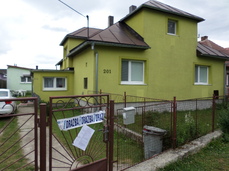 DRAŽBA 13.10.2015 o 11.00 hod., rodinný dom Spišská Teplica, okres Poprad