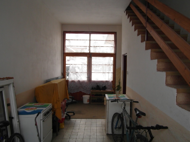 DRAŽBA 13.05.2015 o 11.00 hod., rodinný dom Rajec, okres Žilina - náhľad