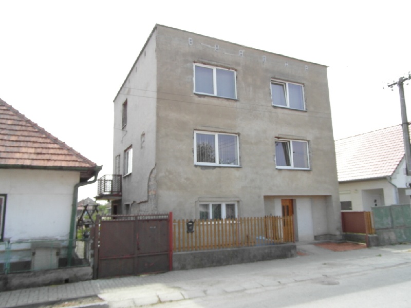 DRAŽBA 27.06.2013 o 10.00 hod., rodinný dom Šurany, okres Nové Zámky