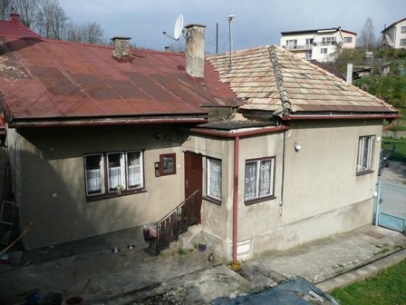 DRAŽBA 23.06.2015 o 14.00 hod., rodinný dom Brusno, okres Banská Bystrica - náhľad