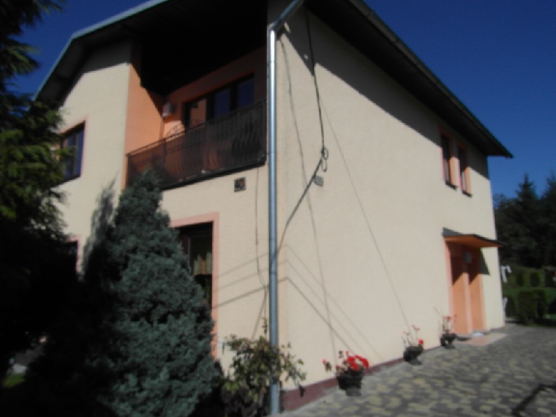 DRAŽBA 13.08.2014 o 10.00 hod., rodinný dom Višňové, okres Žilina - náhľad