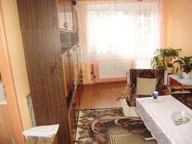 DRAŽBA 02.06.2015 o 10.00 hod., 3 izbový byt Handlová, okres Prievidza - náhľad