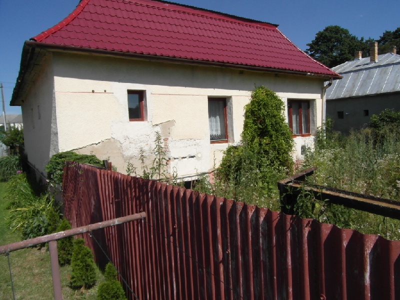 DRAŽBA 25.08.2016 o 14.00 hod., rodinný dom Pavlovce nad Uhom, okres Michalovce - náhľad