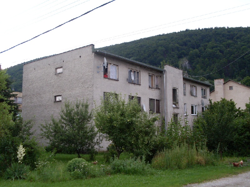 DRAŽBA 28.11.2011 o 09.30 hod., 4 izbový byt v Blatnici