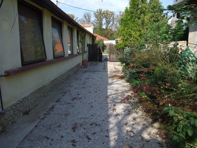DRAŽBA 23.01.2015 o 10.00 hod., rodinný dom Kolárovo, okres Komárno - náhľad