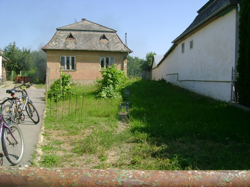 DRAŽBA 01.10.2015 o 13.00 hod., rodinný dom Zatín, okres Trebišov - náhľad