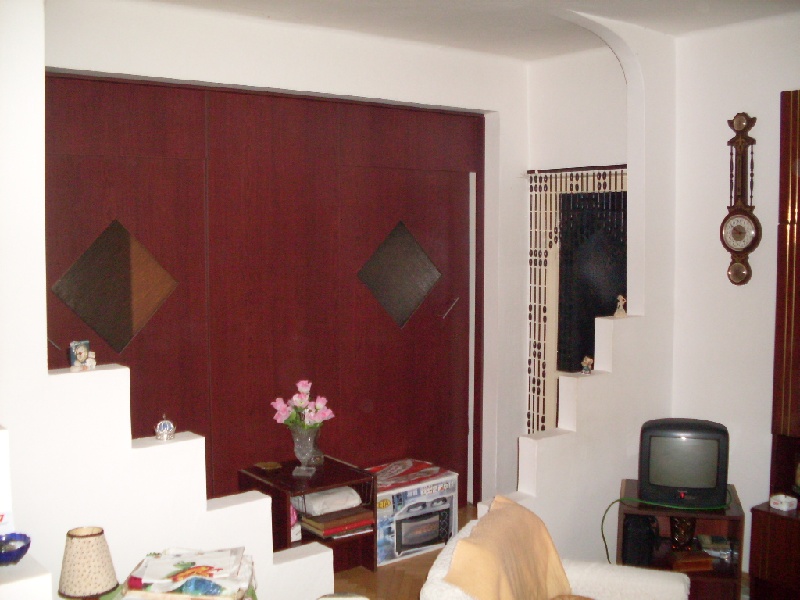 DRAŽBA 25.04.2012 o 13.00 hod., 3 izbový byt v Štúrove - náhľad