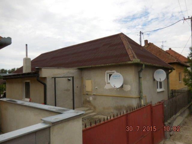 DRAŽBA 05.05.2016 o 14.00 hod., rodinný dom Zlatná na Ostrove, okres Komárno