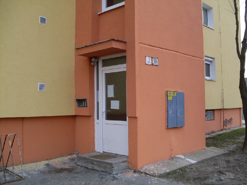 DRAŽBA 17.07.2012 o 13.00 hod., 1 izbový byt v Komárne - náhľad
