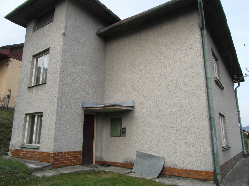 DRAŽBA 10.10.2019 o 10.30 hod., rodinný dom Beňuš, okres Brezno - náhľad