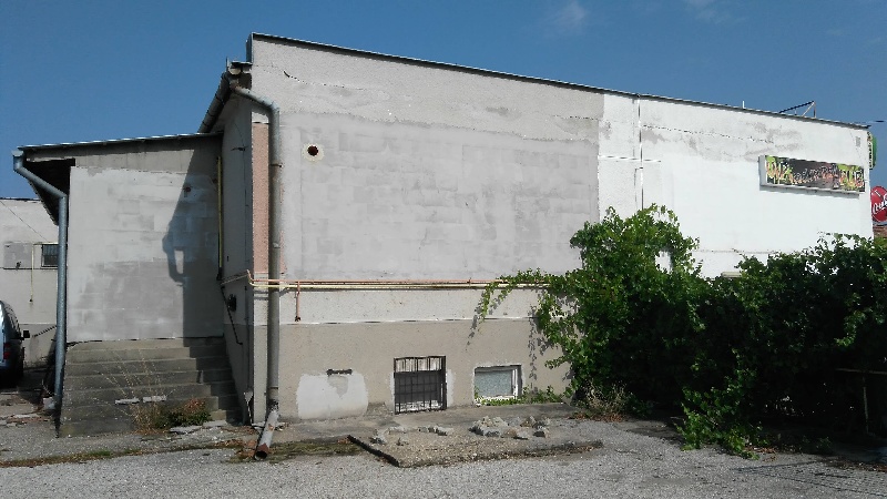 DRAŽBA 22.11.2017 o 11:00 hod, predajňa elektro Bátorove Kosihy, okres Komárno - náhľad