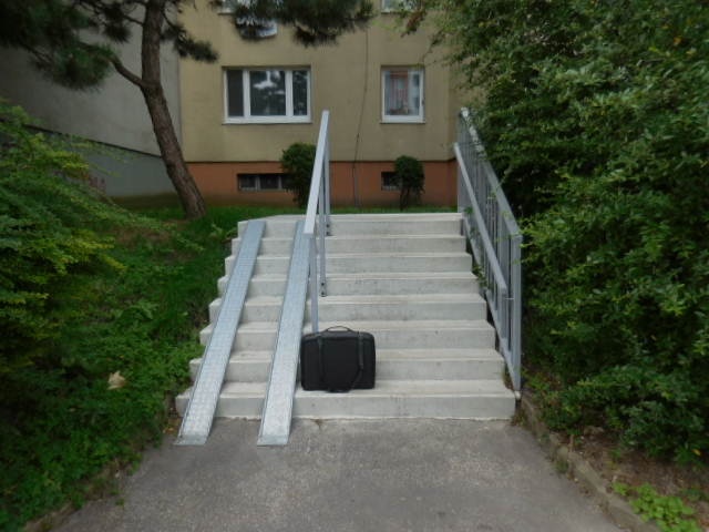 DRAŽBA 10.10.2023 o 10.30 hod., 2 - izbový byt - Bratislava-Dúbravka, okres Bratislava IV - náhľad