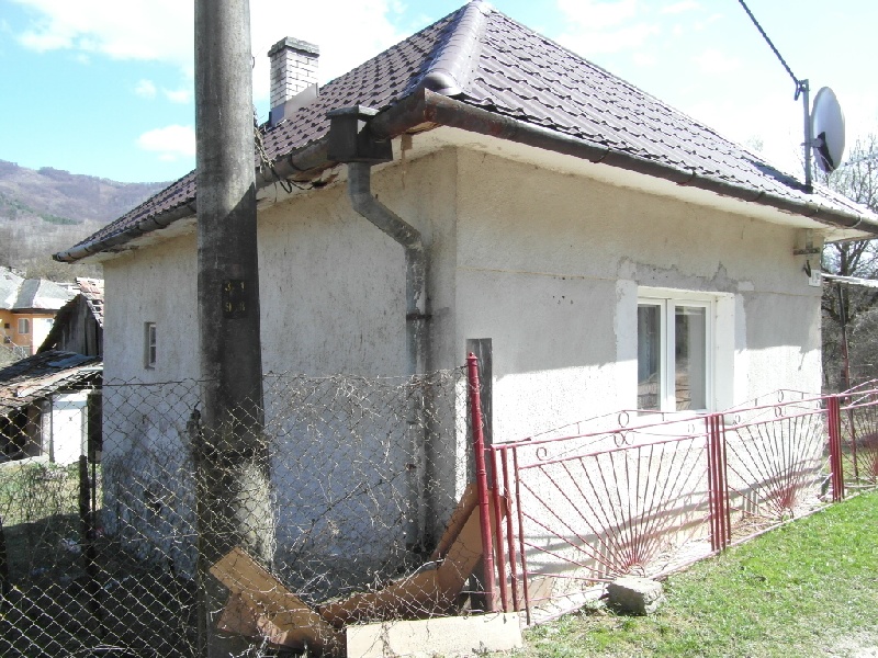 DRAŽBA 06.06.2017 o 10.00 hod., rodinný dom Hnúšťa, okres Rimavská Sobota - náhľad