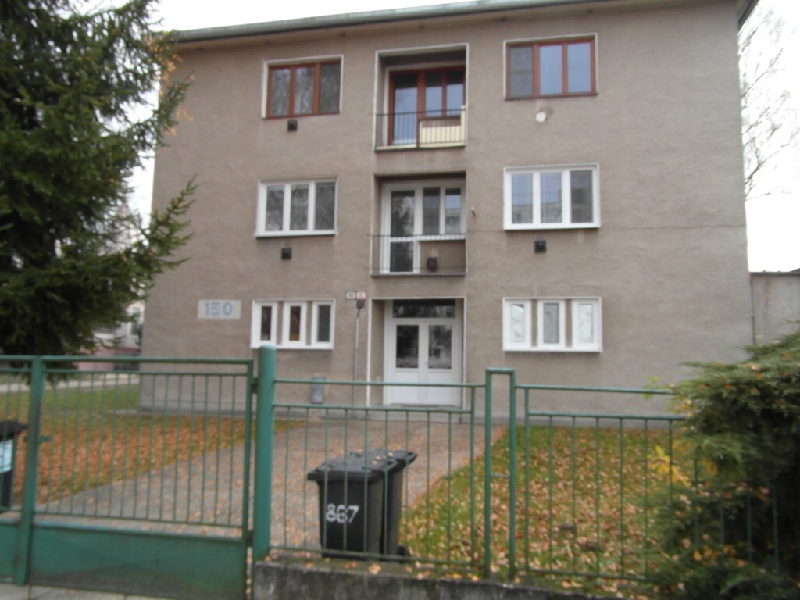 DRAŽBA 20.02.2013 o 10.00 hod., 1 izbový byt v Dubnici nad Váhom, okres Ilava