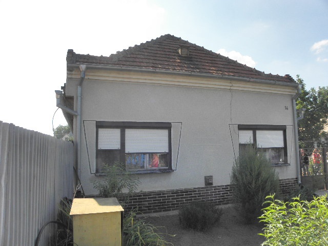 DRAŽBA 09.06.2015 o 14.00 hod., rodinný dom Pribeta, okres Komárno