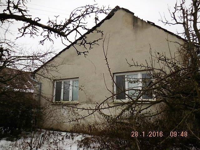 DRAŽBA 13.04.2016 o 11.00 hod., rodinný dom Budmerice, okres Pezinok