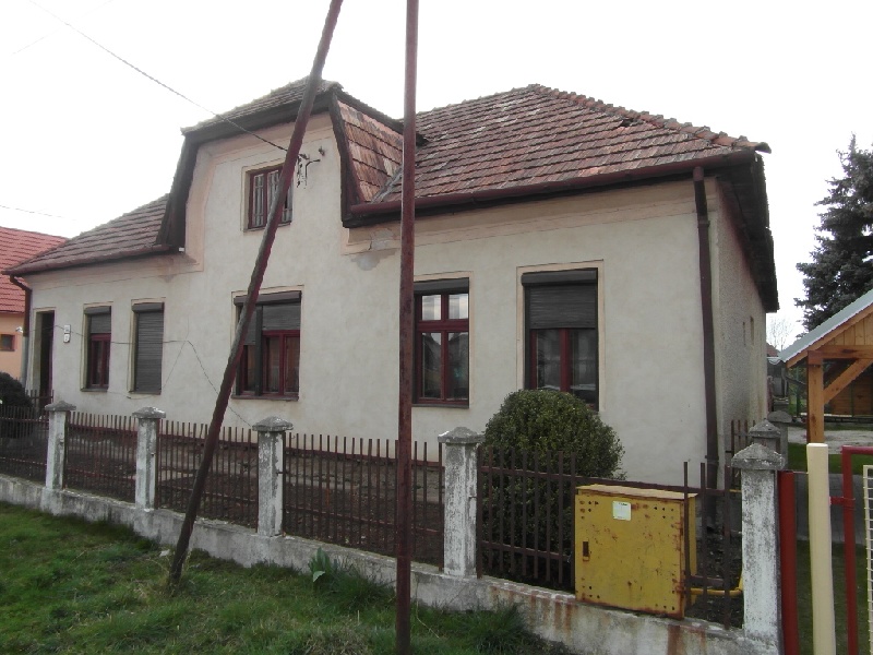 DRAŽBA 08.09.2014 o 11.00 hod., rodinný dom Chynorany, okres Partizánske