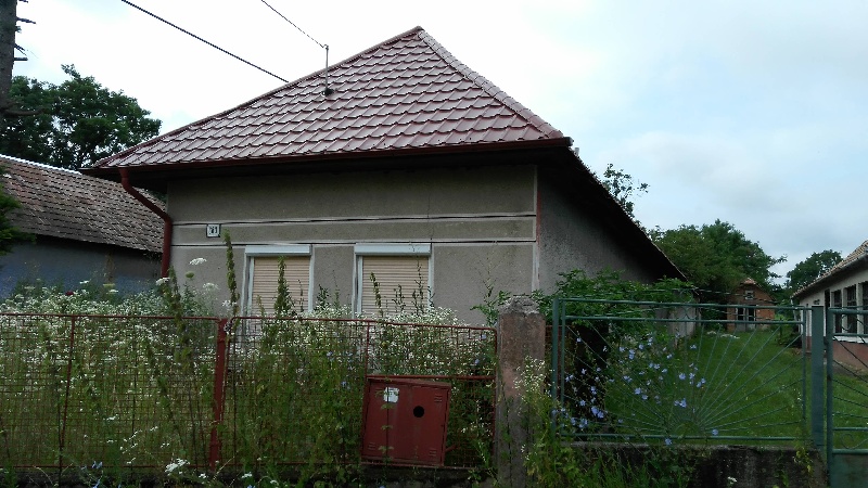 DRAŽBA 13.09.2016 o 11.00 hod., rodinný dom Farná, okres Levice - náhľad
