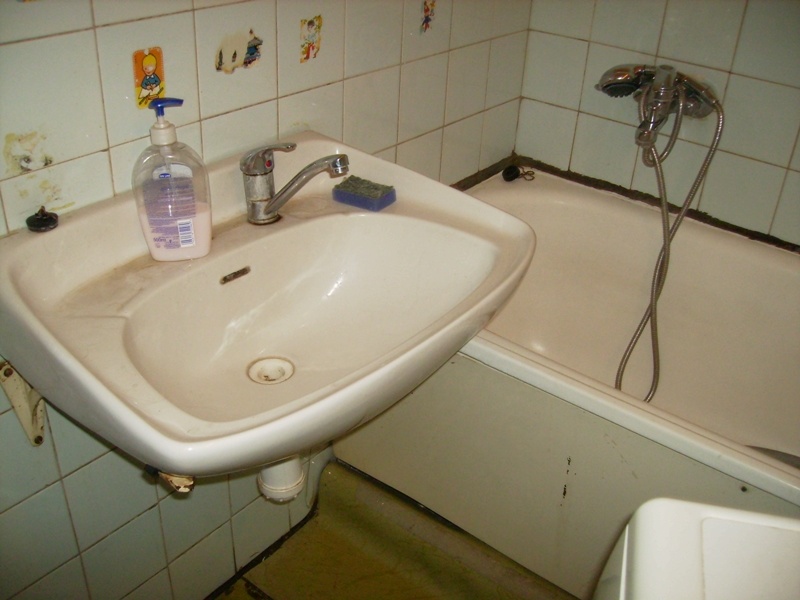 DRAŽBA 08.12.2014 o 10.00 hod., 2 izbový byt Nové Zámky, okres Nové Zámky - náhľad