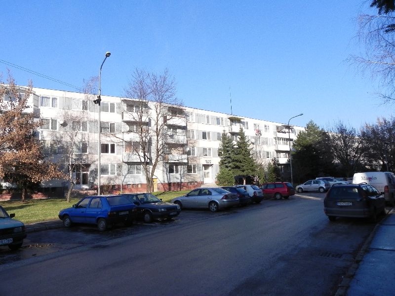 DRAŽBA 29.03.2011 o 09.00 hod., 3 izbového bytu v Partizánskom