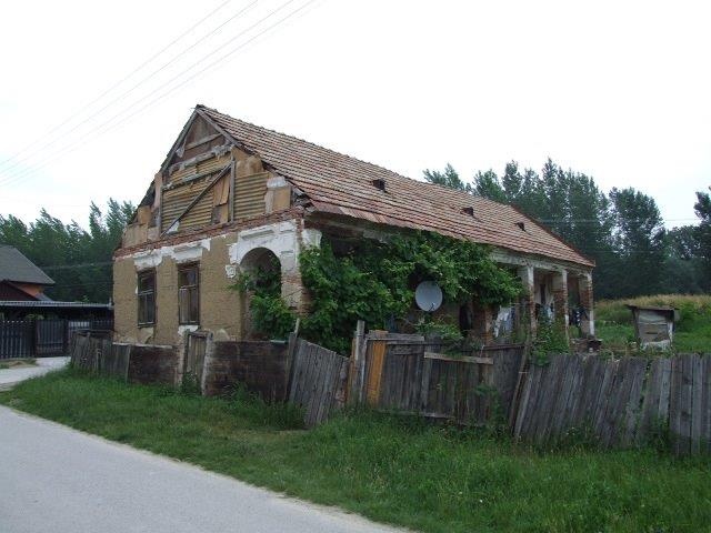 DRAŽBA 11.09.2014 o 11.00 hod., rodinný dom Neded, okres Šaľa - náhľad