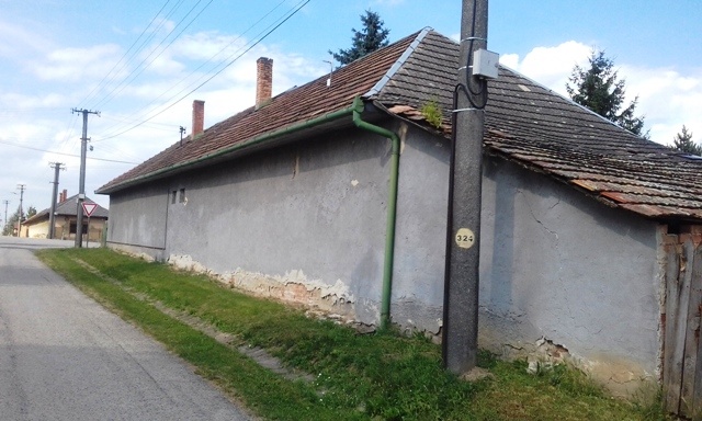 DRAŽBA 07.05.2019 o 13.00 hod., rodinný dom Svodín, okres Nové Zámky - náhľad