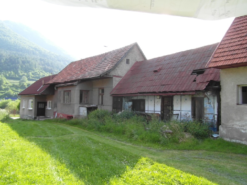 DRAŽBA 18.07.2016 o 13.00 hod., rodinný dom + rodinný dom Stankovany, okres Ružomberok - náhľad