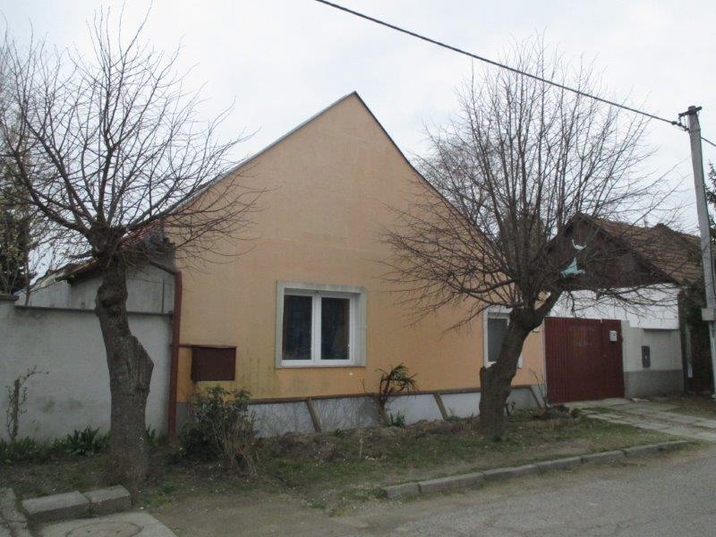 DRAŽBA 27.05.2015 o 11.00 hod., rodinný dom Šamorín, okres Dunajská Streda