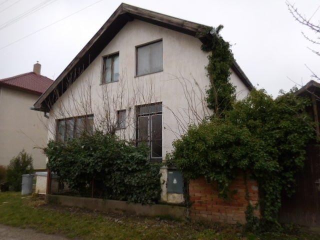 UPUSTENÉ!!! DRAŽBA 02.03.2021, rodinný dom Bánov, okres Nové Zámky