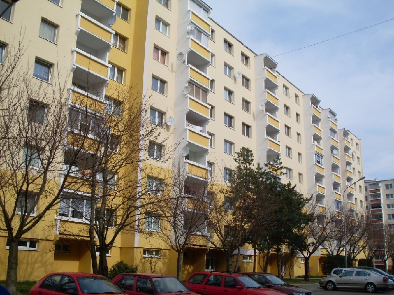 DRAŽBA 31.05.2012 o 10.00 hod., 3 izbový byt vo  Zvolene