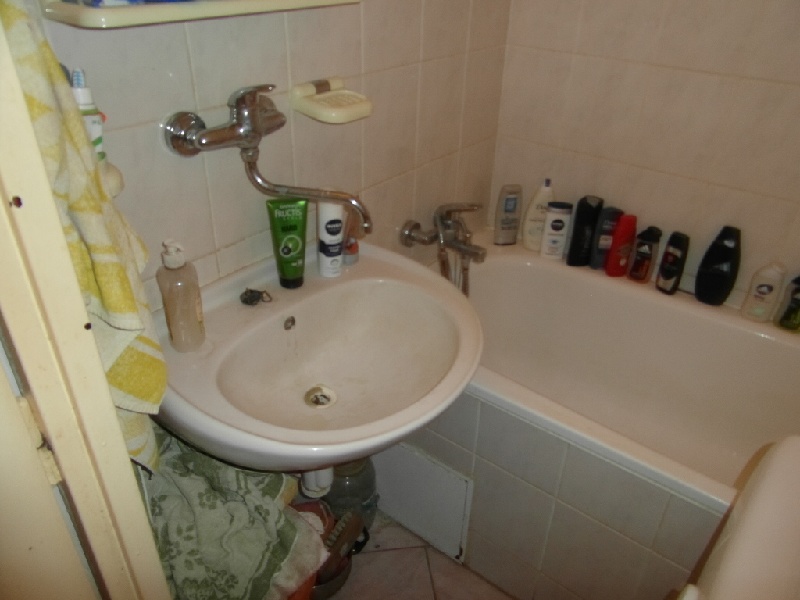 UPUSTENÉ!!! DRAŽBA 06.10.2014 o 11.00 hod., 3 izbový byt Trenčianske Teplice, okres Trenčín - náhľad