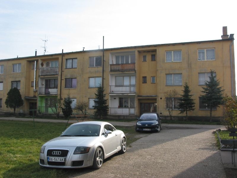 DRAŽBA 28.06.2012 o 10.00 hod., 3 izbový byt v Gemerskej Vsi - náhľad