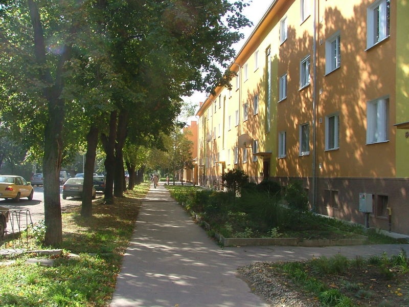 DRAŽBA 21.11.2012 o 10.00 hod., 2 izbový byt v Komárne, okres Komárno
