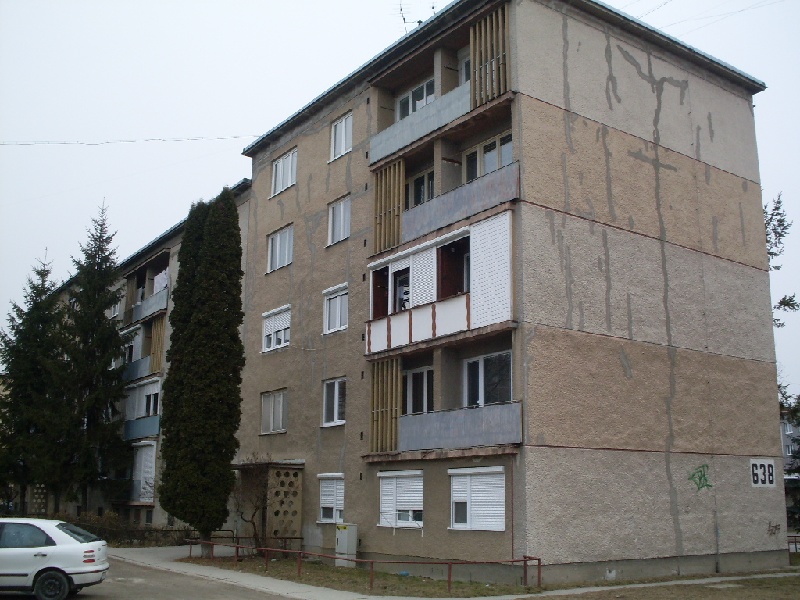 DRAŽBA 18.07.2012 o 10.00 hod., 2 izbový byt v Partizánskom - náhľad