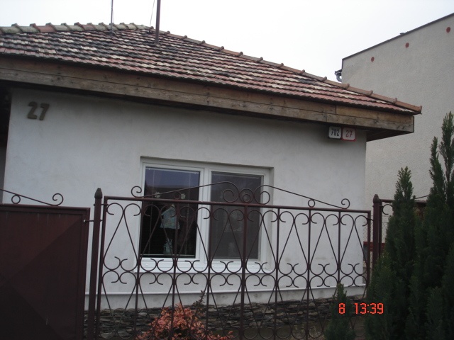  DRAŽBA 16.1.2024 o 11.15 hod., Rodinný dom - Svodín, okres Nové Zámky - náhľad
