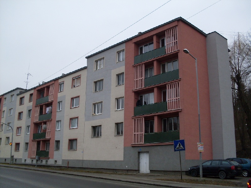 DRAŽBA 07.06.2011 o 09.30 hod., 3 izbový byt v Handlovej